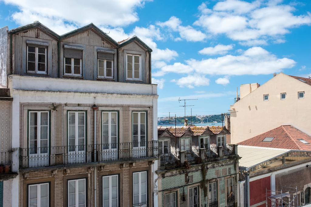 Portas Do Teatro Apartments Лиссабон Экстерьер фото